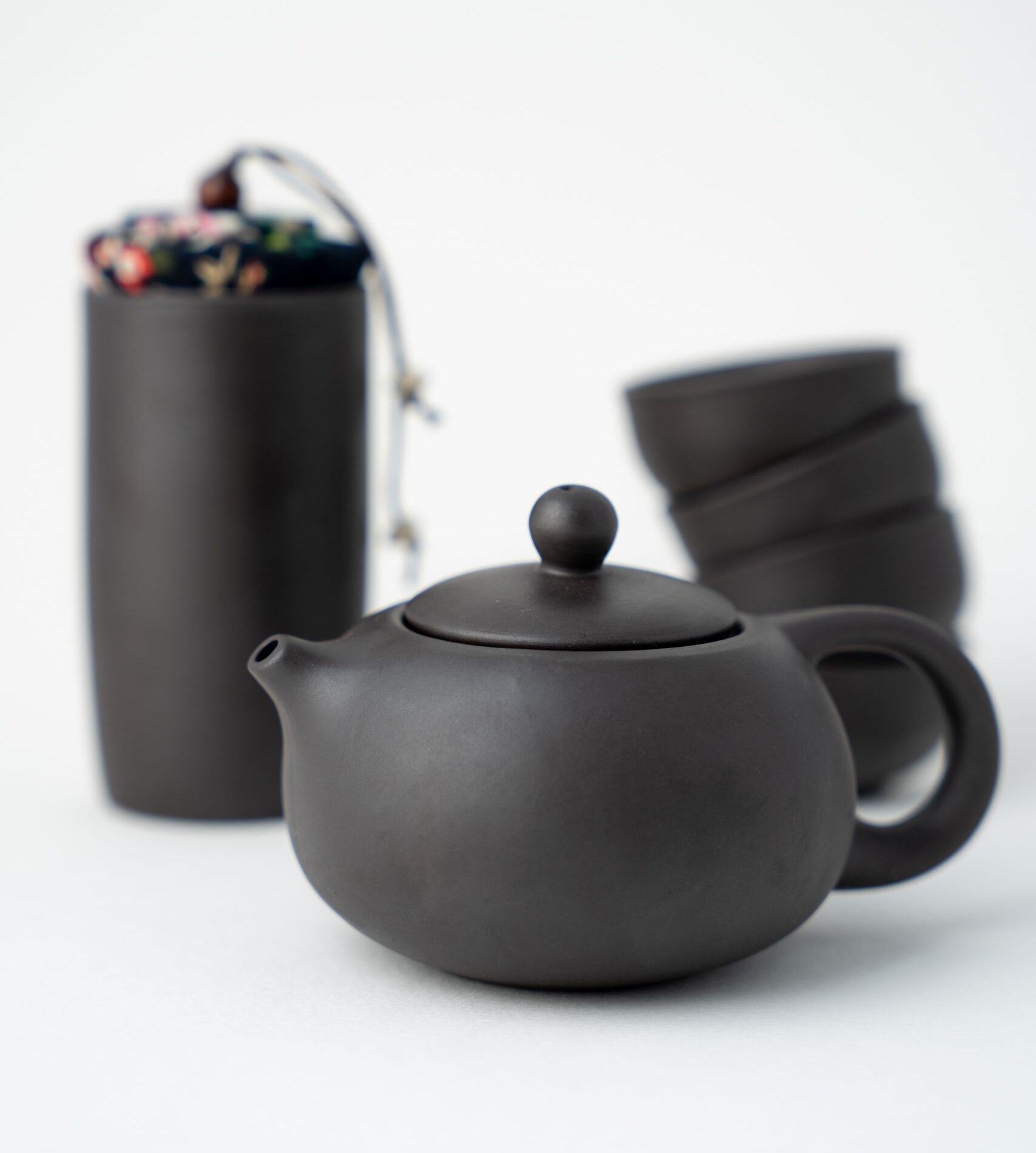 home accessory, travel mug, chanel - Wheretoget